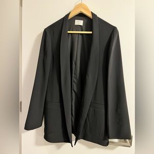 Aritzia Wilfred Blazer in Black